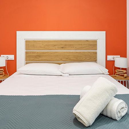Apartamento De Estilo Moderno Hasta 5 Pax Valencia Exterior photo